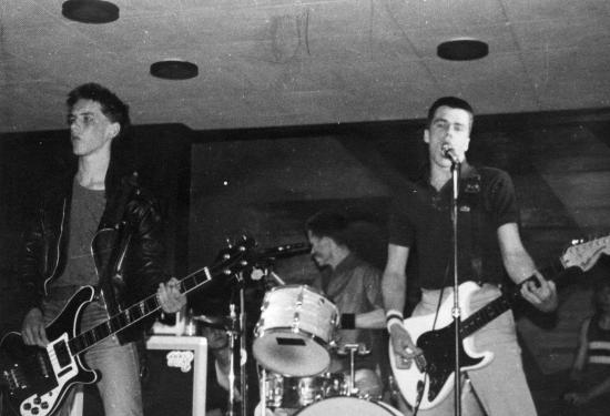 Les Fils en concert à SupAéro Toulouse 1981